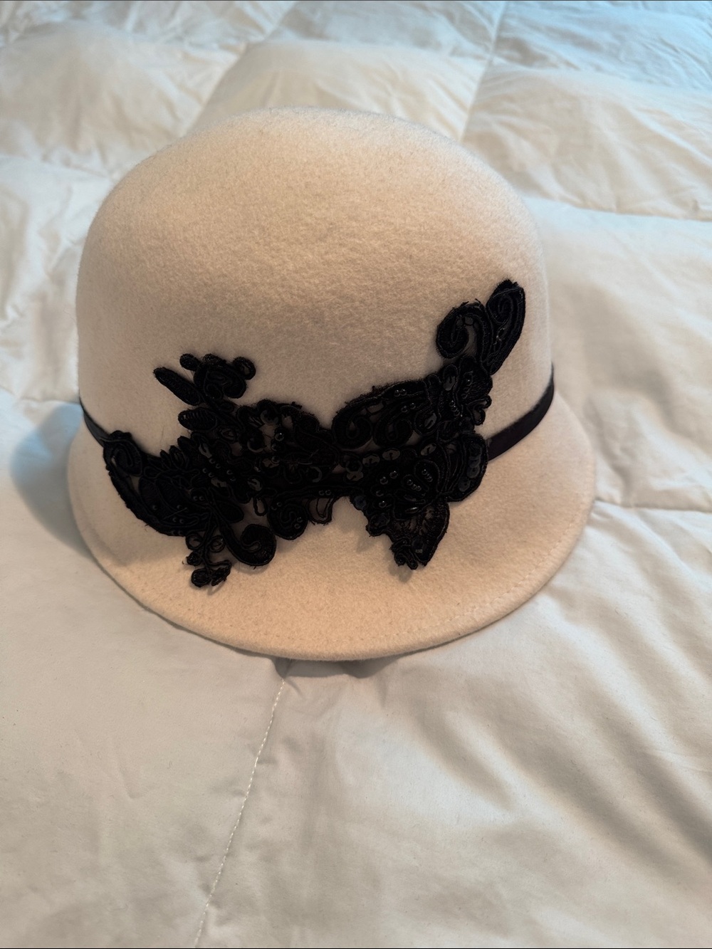 San Diego Hat Company Cream Felt Cloche with Black Sequined Applique